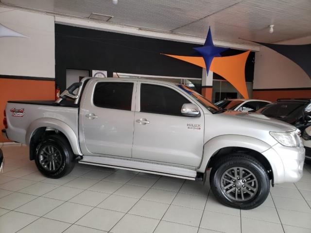 TOYOTA HILUX CD SRV 4X4 2.8 TDI DIESEL AUT. - Foto 5