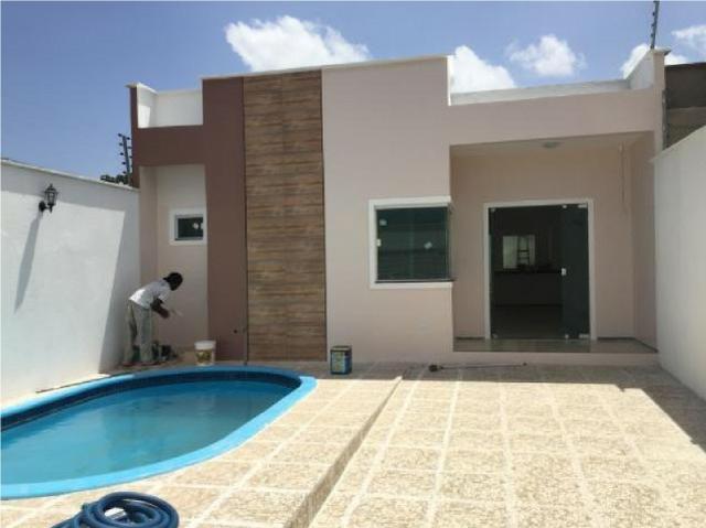 Casa com piscina no Esplanada