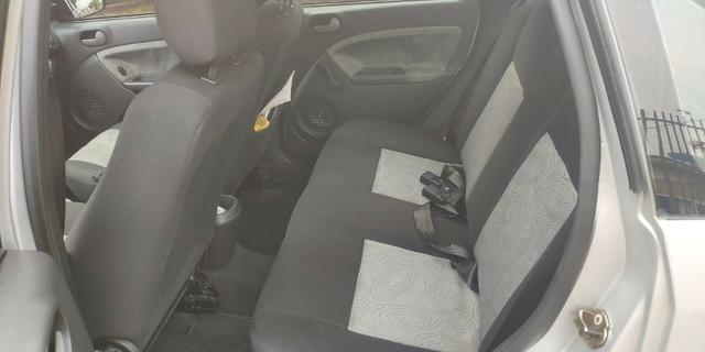 Fiesta Sedan 09/10 1.6 8v Flex - Foto 9
