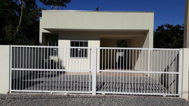 Casa nova para locação anual em Itapoa