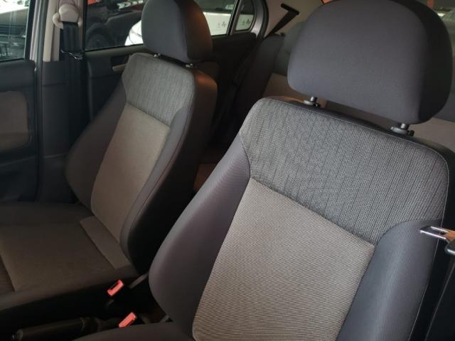 VW - VOLKSWAGEN VOYAGE 1.6/1.6 CITY MI TOTAL FLEX 8V 4P - Foto 14