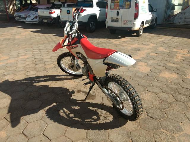 Featured image of post Moto De Trilha Crf 230 Pre o