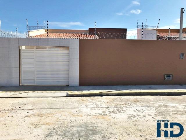 10 x 20, com suíte, Cidade das Rosas