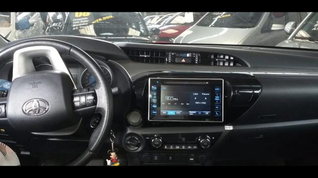 HILUX SRV 4x4 TOP DIESEL ANO 2017 ÚNICO DONO - Foto 2