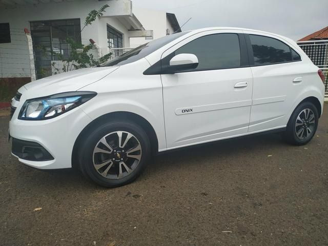 Onix LTZ 1.4. 2015 completo - Foto 4