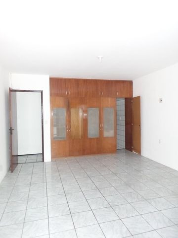 Casa duplex para locação no bairro cidades dos funcionarios, com piscina 4 suites - Foto 16