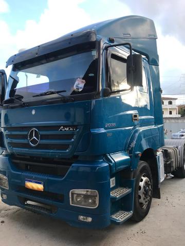 Vendo caminhões Mercedes versãos 2035 e outro iveco versão 380 truque - Foto 2