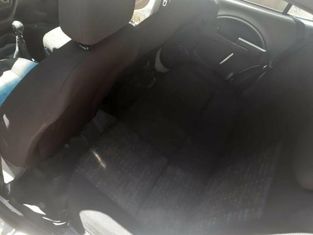 Fiat uno vivace 1.0 - Foto 2