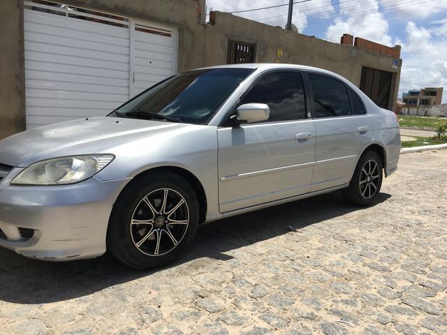 Carro - Foto 2