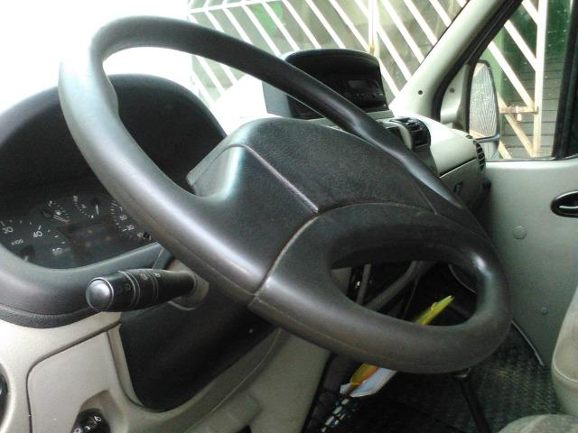 Vende-se Van Renault Master 2.5 - Foto 4