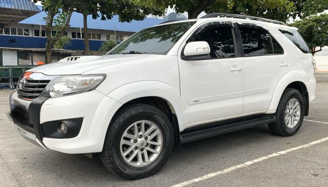 Hilux sw4 7 lugares
