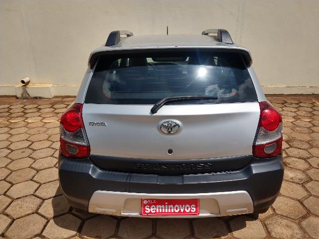 Etios hb Cross 1.5 - Foto 5