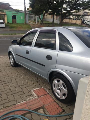 Corsa sedan 1.4 2009 - Foto 3
