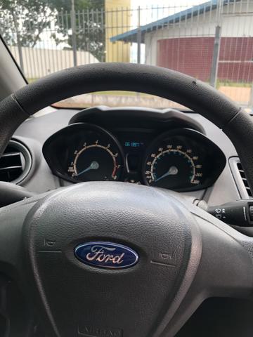 Vendo ford fiesta 2014 - Foto 7