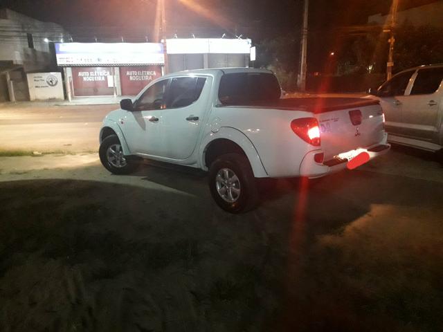 L200 Triton Flex 2.4 ÚNICO DONO - Foto 9