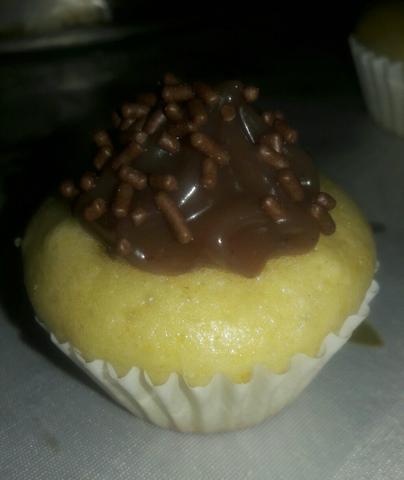 Cupcakes doces para festa ou café da tarde - Foto 3
