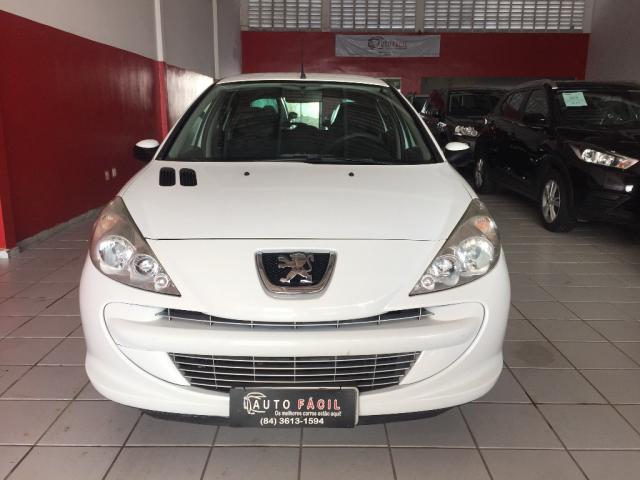 Peugeot 207 XR 1.4 Flex 8V 5P - Foto 2
