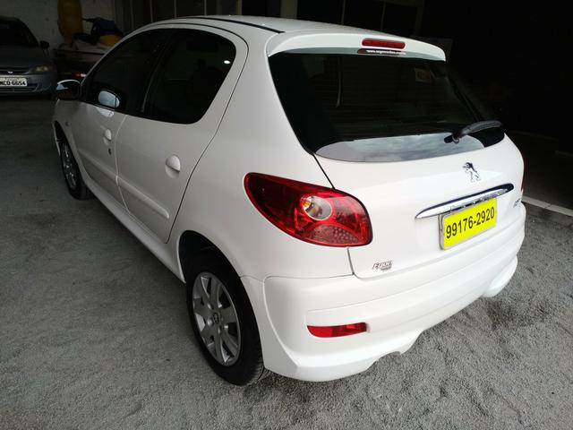 Peugeot 207 Xr 1.4 Branco Completo - Foto 4