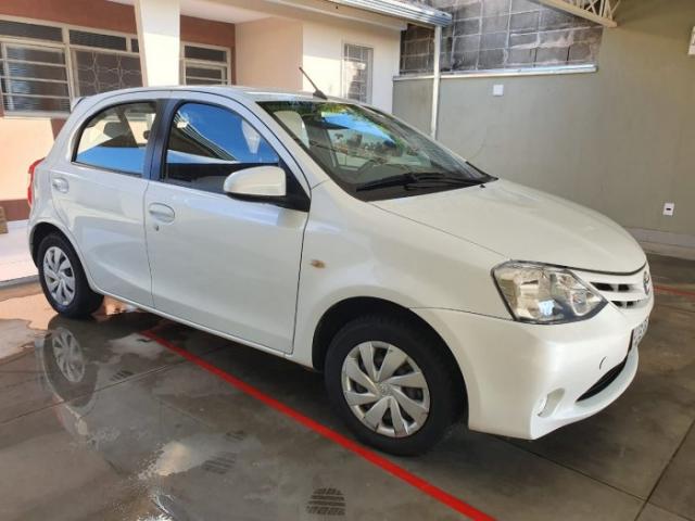 Toyota etios hatch 2017 1.5 xs 16v flex 4p manual - Foto 3