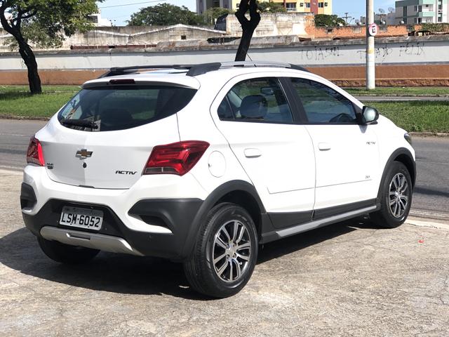 Chevrolet Onix 1.4 Activ 2017 Manual - Foto 9