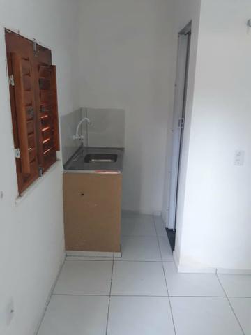 Alugo kitnet na francisco Sá