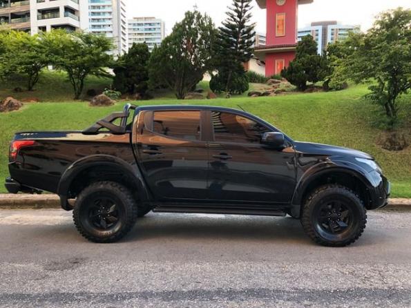 L200 Triton Sport HPE 2.4 CD Diesel Aut. 2019 - Foto 6