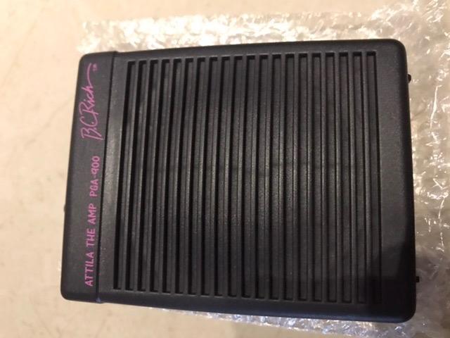 B.C Rich - Attila the Amp PGA-900 - Cubo BC Rich - 12x no cartão! - Foto 4