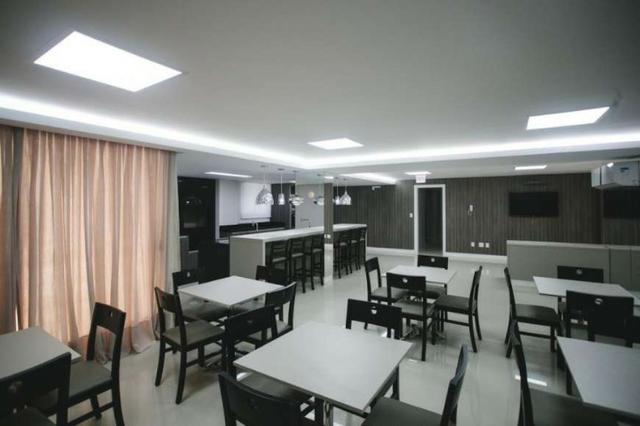 Apartamento amplo com vista para o mar - Praia Comprida - Foto 18