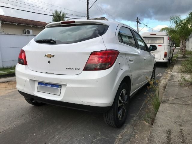 Onix LTZ 1.4 2016 - Foto 3