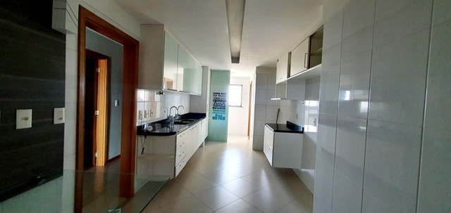 Apartamento - 175 m² - Ed. Lille - Rua Antônio Barreto - Umarizal. - Foto 2