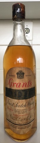 Whisky e conhaque antigos todos lacrados - Foto 3