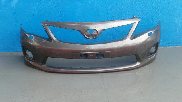 Parachoque dianteiro Corolla Altis 2012 2013