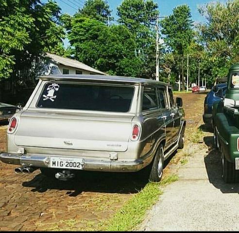 Vendo Veraneio 6 cilindros A10 - Foto 3