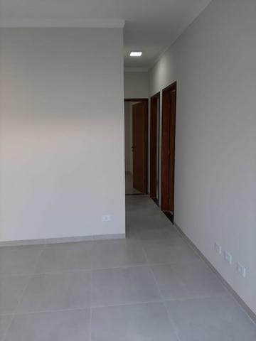 Linda Casa Monte Castelo 3 Quartos - Foto 2