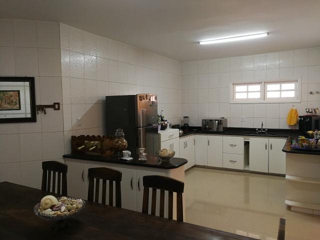 Reformada! 05 quartos, 02 suítes, 01 com closet, piscina, próx EPTG - Foto 7