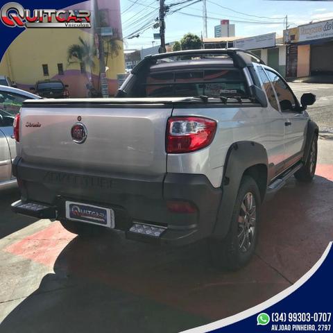 Fiat Strada Adventure 1.8 CE Manual Flex 2016 - Foto 3
