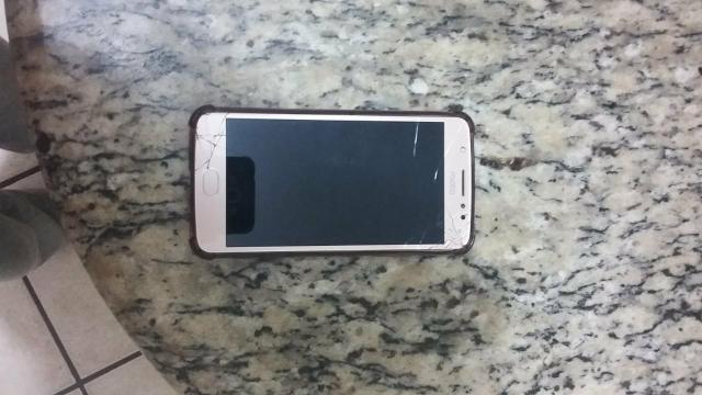 Motorola E4 - Foto 5