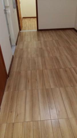 Alugo casa reformada no Engenho Novo, sala, 03(três) quartos e dependências - Foto 5