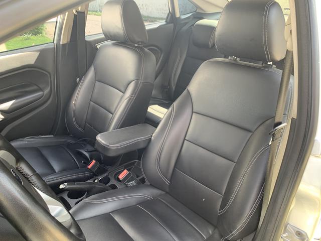 (Oportunidade) New fiesta 1.6 com (kit gás G5) - Foto 7