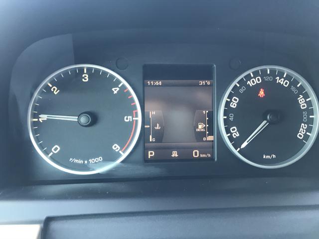 Land Rover Discovery 4 SE 3.0 V6 Diesel - Foto 11