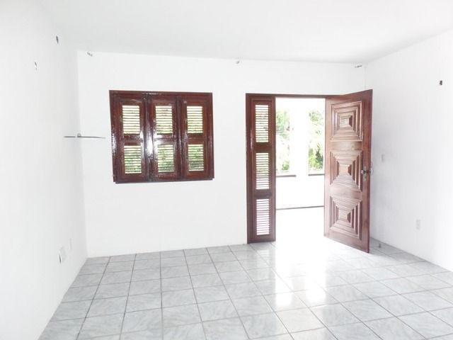 Casa duplex para locação no bairro cidades dos funcionarios, com piscina 4 suites - Foto 17