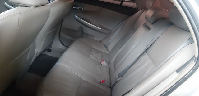 Toyota corolla xei aut 2013/2014 facilitamos sua entrada no cartao de credito - Foto 11