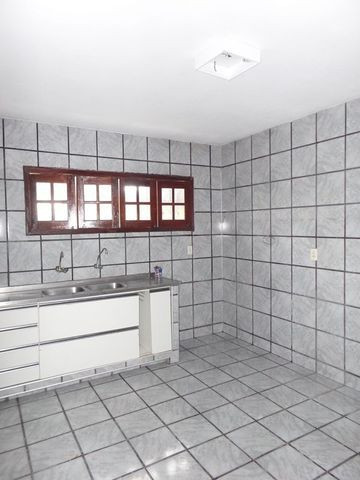 Casa duplex para locação no bairro cidades dos funcionarios, com piscina 4 suites - Foto 8