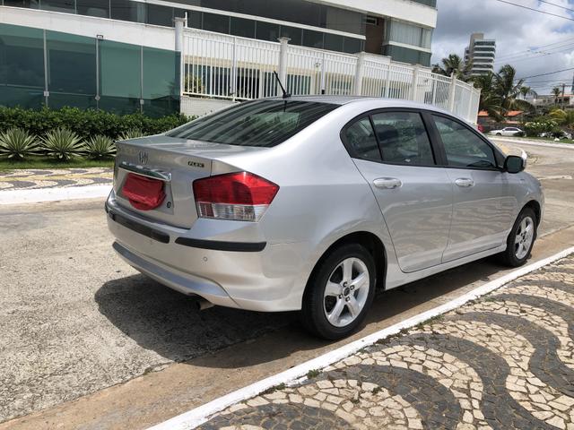 Honda City Lx Auto 2011 - Foto 6