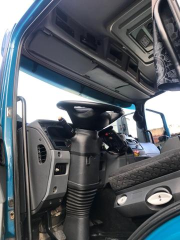 Vendo caminhões Mercedes versãos 2035 e outro iveco versão 380 truque - Foto 16