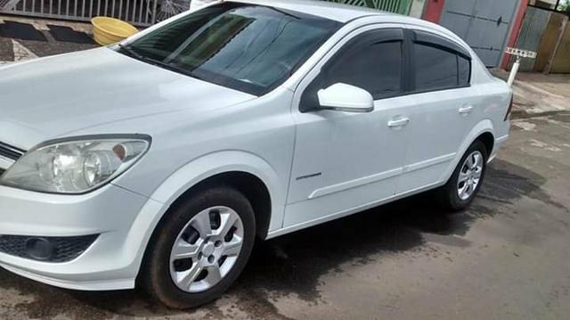 Vectra Expression 2011 - Foto 2