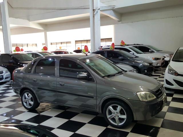 Corsa sedan maxx completo