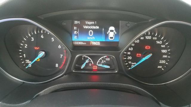 Ford Focus Titanium Powershift 2.0 estado de novo, apenas 33.000km!! - Foto 7