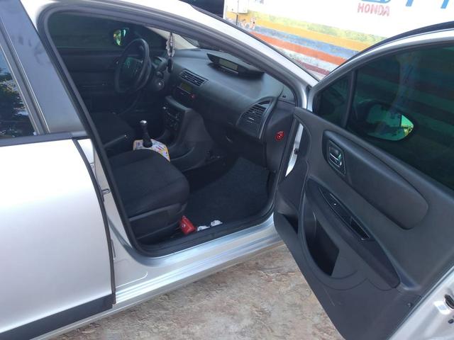 C4 hatch GLX 1.6 Manual - Foto 2