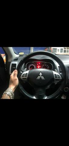 Mitsubishi Outlander 2010